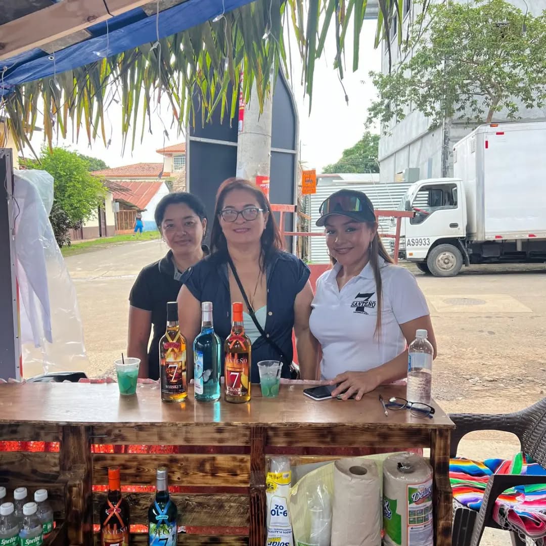 Santeño 7 - happy client